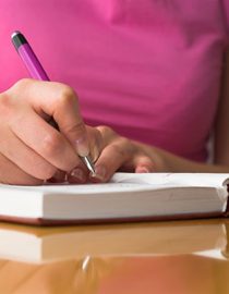 Journaling for Chronic Pain: How Does Journaling Help Pain Management?